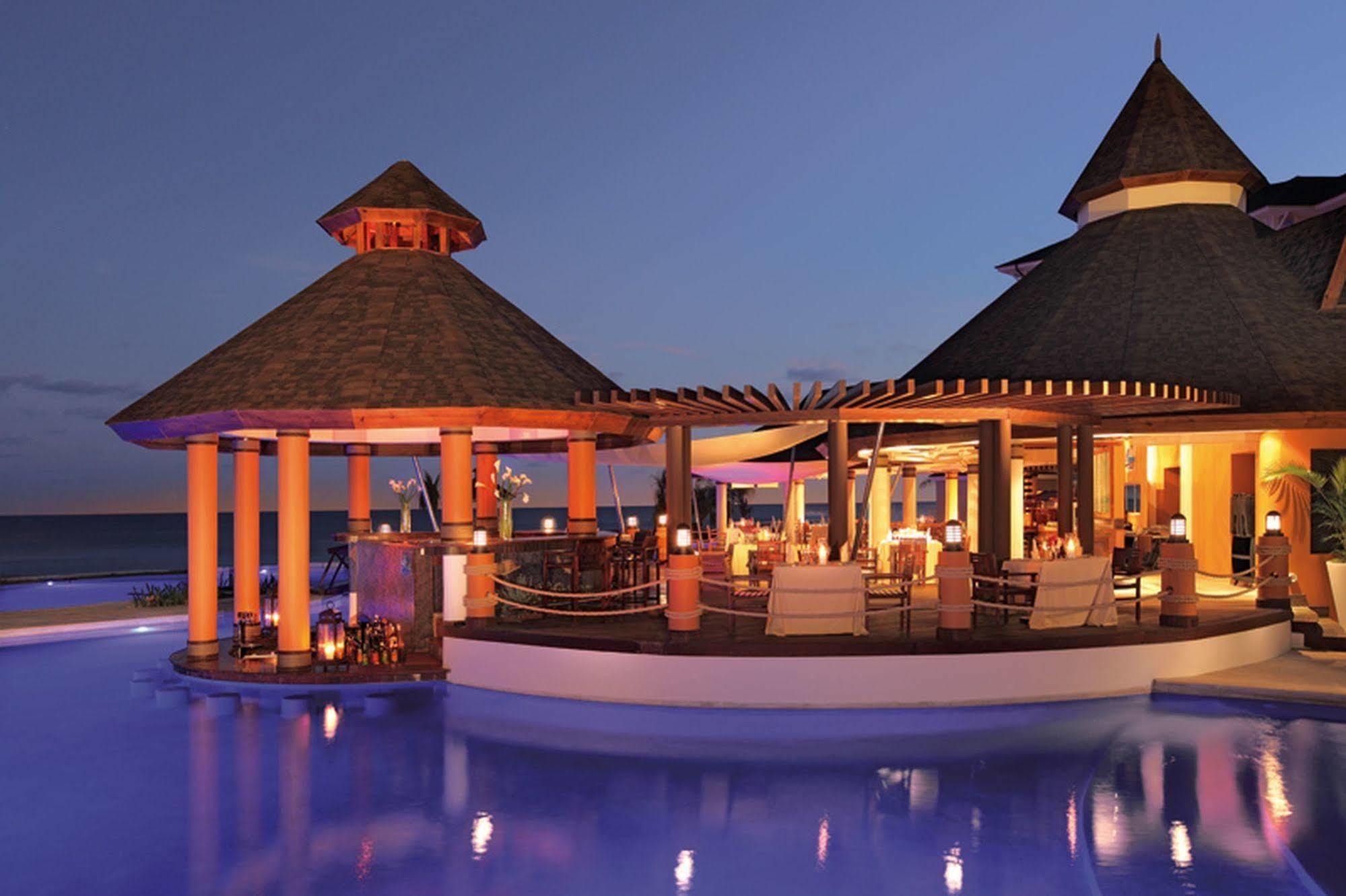 Secrets St. James (Adults Only) Монтего-Бей Екстер'єр фото